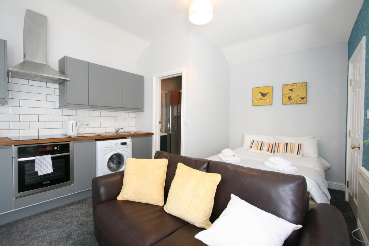 Albion Street Serviced Apartments 切尔滕纳姆 外观 照片